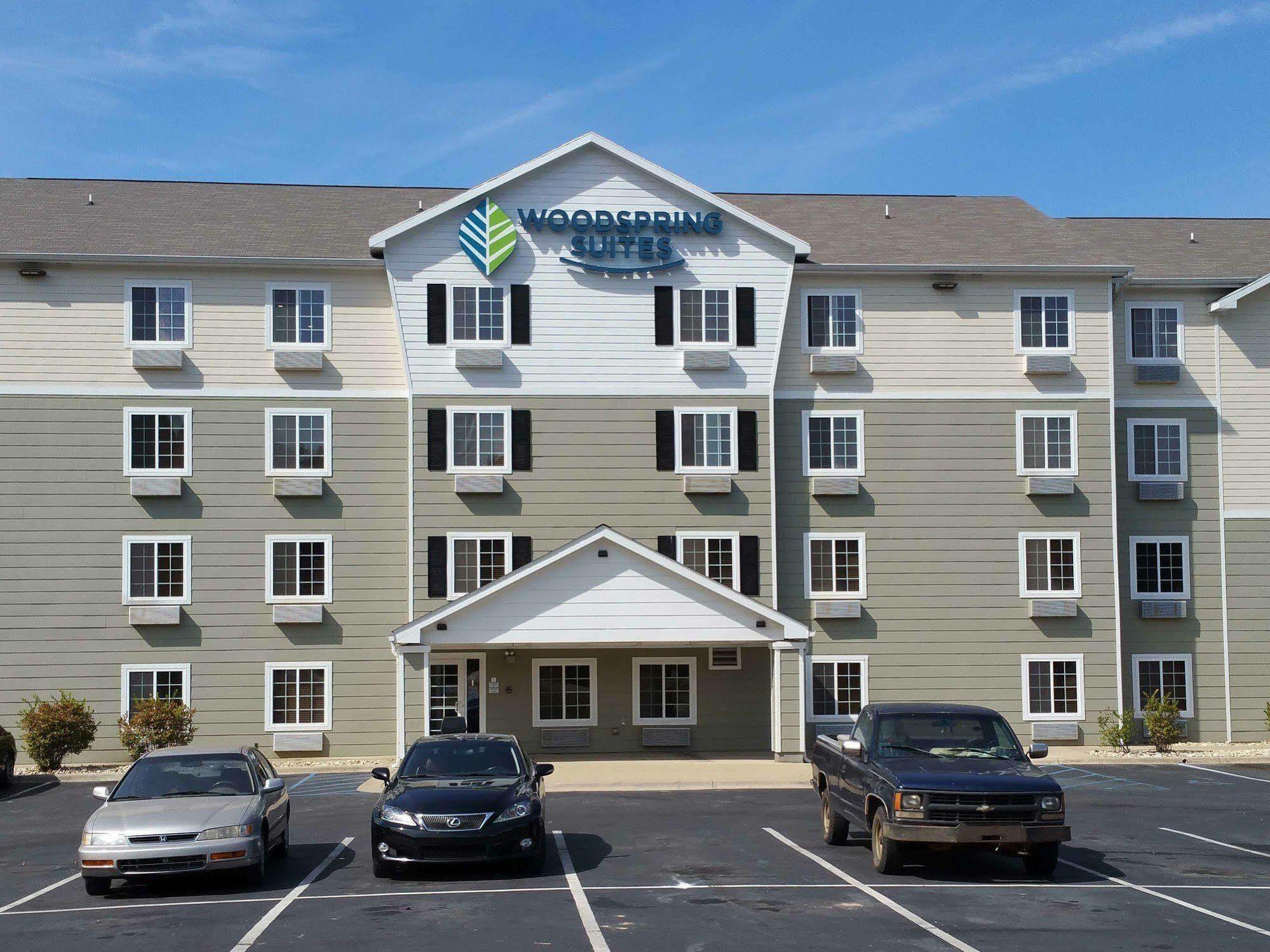 Woodspring Suites Louisville Southeast Forest Hills Exterior foto